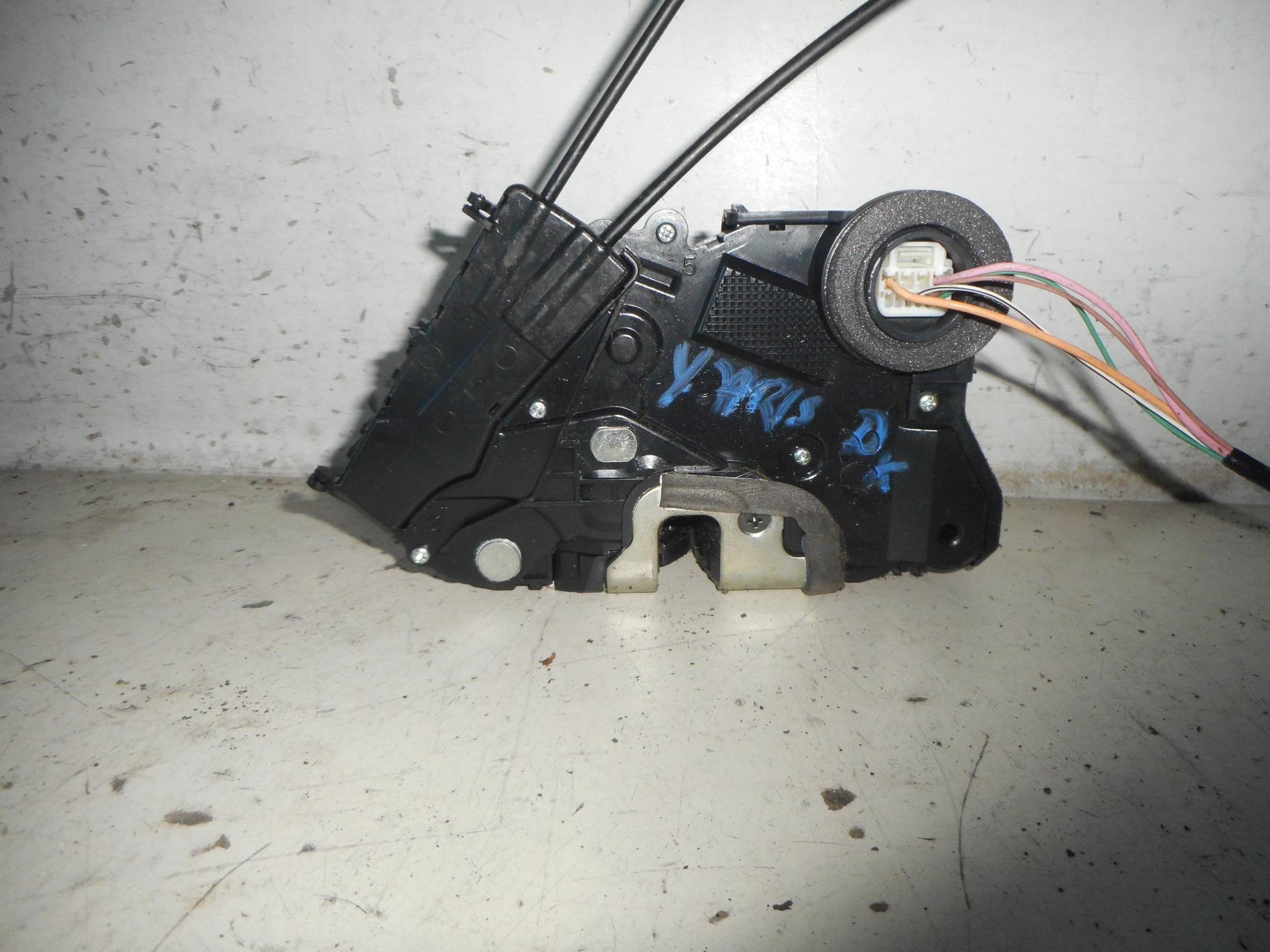 Serratura porta ant. dx.